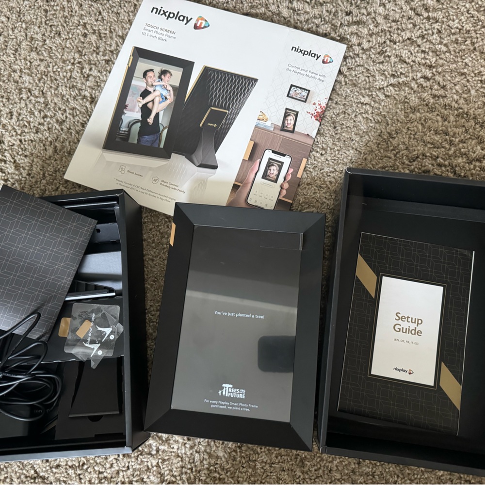 Black Digital Photo Frame